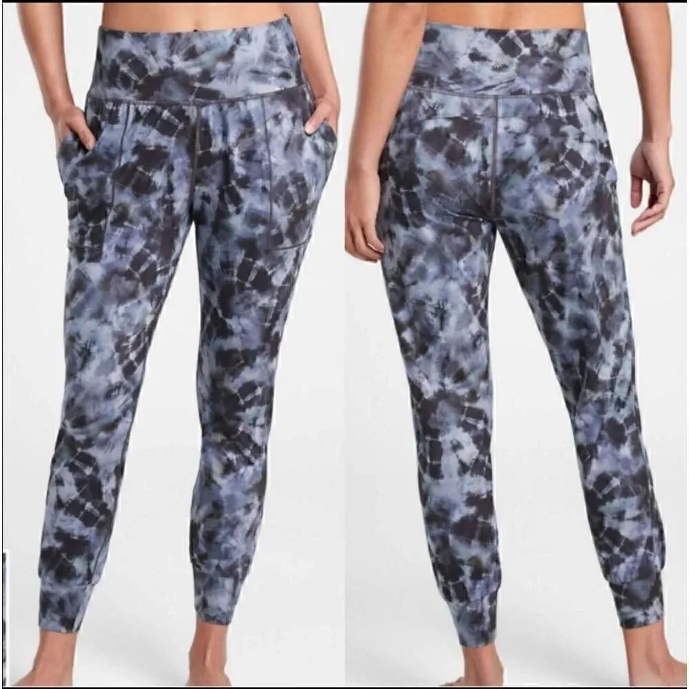 Athleta Salutation Printed Joggers ST
